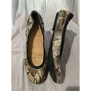 Bandolino be flexible ballerina flats animal print ladies SZ 10